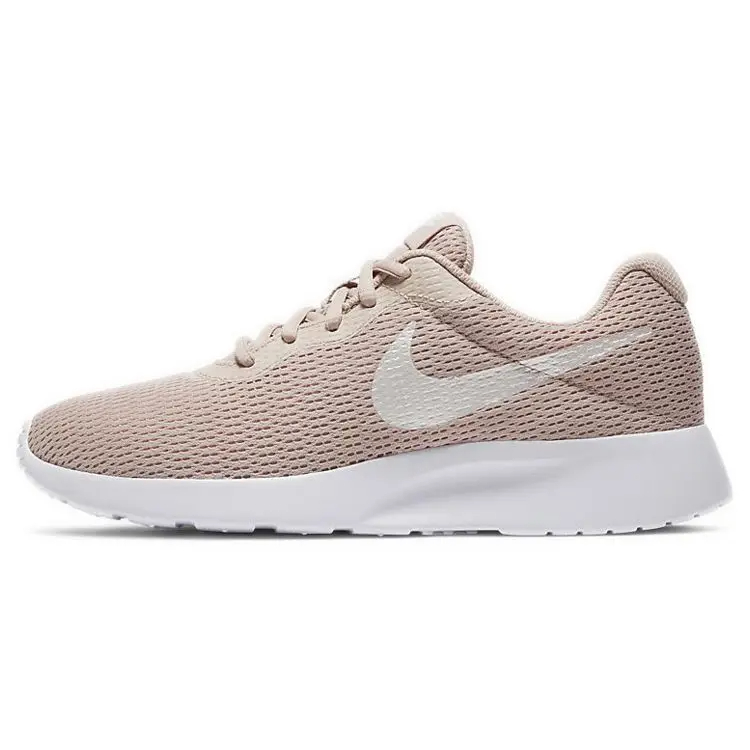 women's nike tanjun shoes