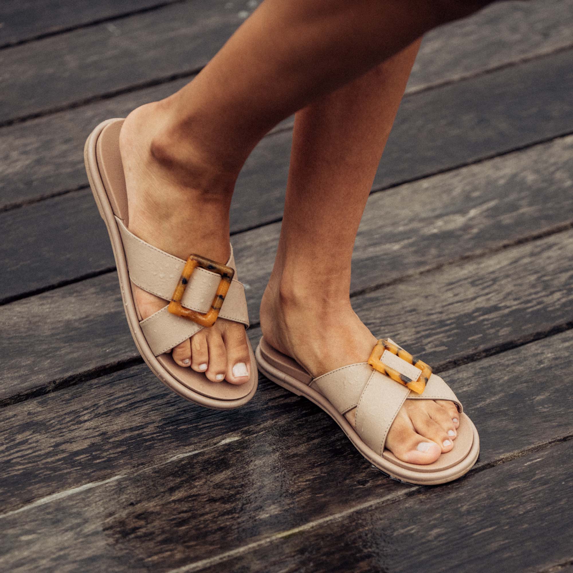 women's slide sandals