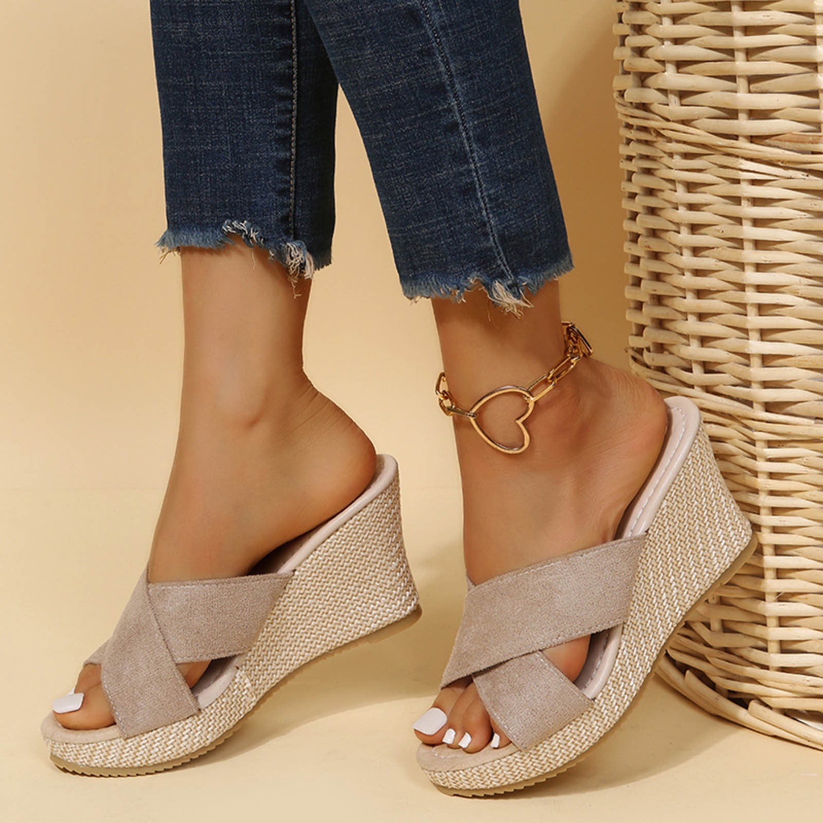 women's wedge sandals