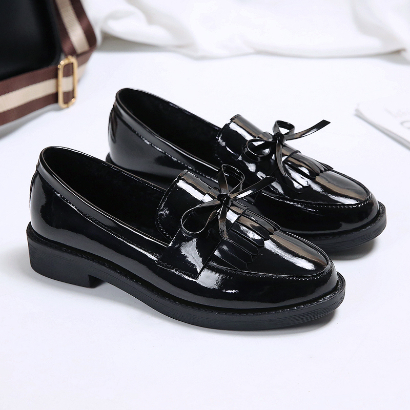 when to wear patent leather shoes