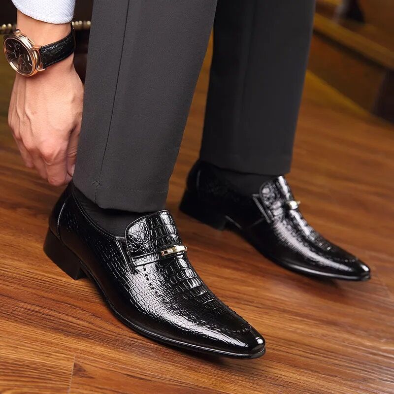 how to shine leather shoes